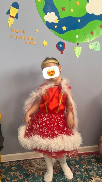 Продам костюмы на утренники,на Новый год.