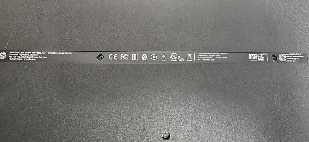 HP i3-5005u,6GB RAM DDR3L,SSD M2 128GB Samsung