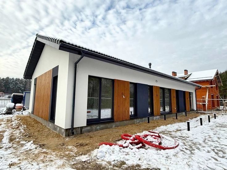 Acest container tip casă este construit din materiale durabile, rezist