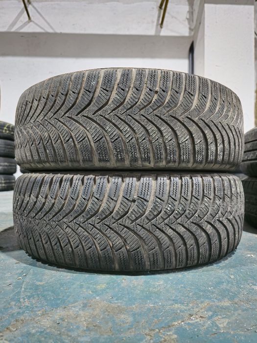 2x 185/65/15 M+S HANKOOK 5MM 2021 Stare impecabila