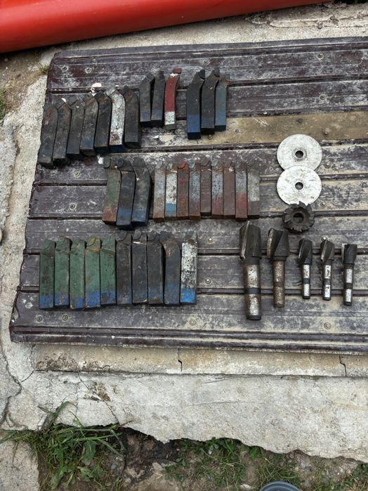 freze cuțite de strung