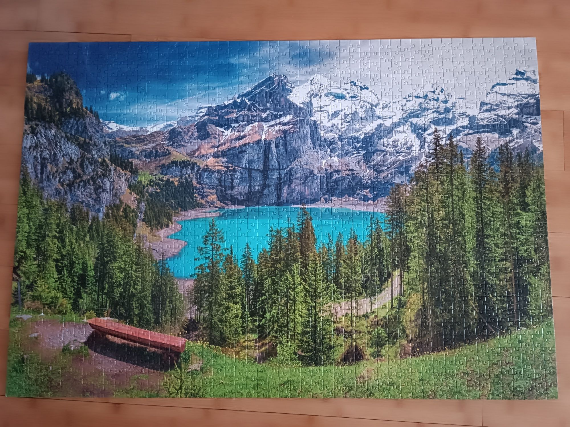 Puzzle asamblat și lipitLacul Oeschinen, Alpi, Elveția 1500 piese