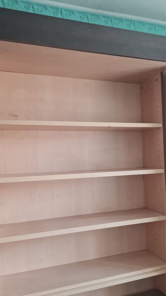Продам книжную полку