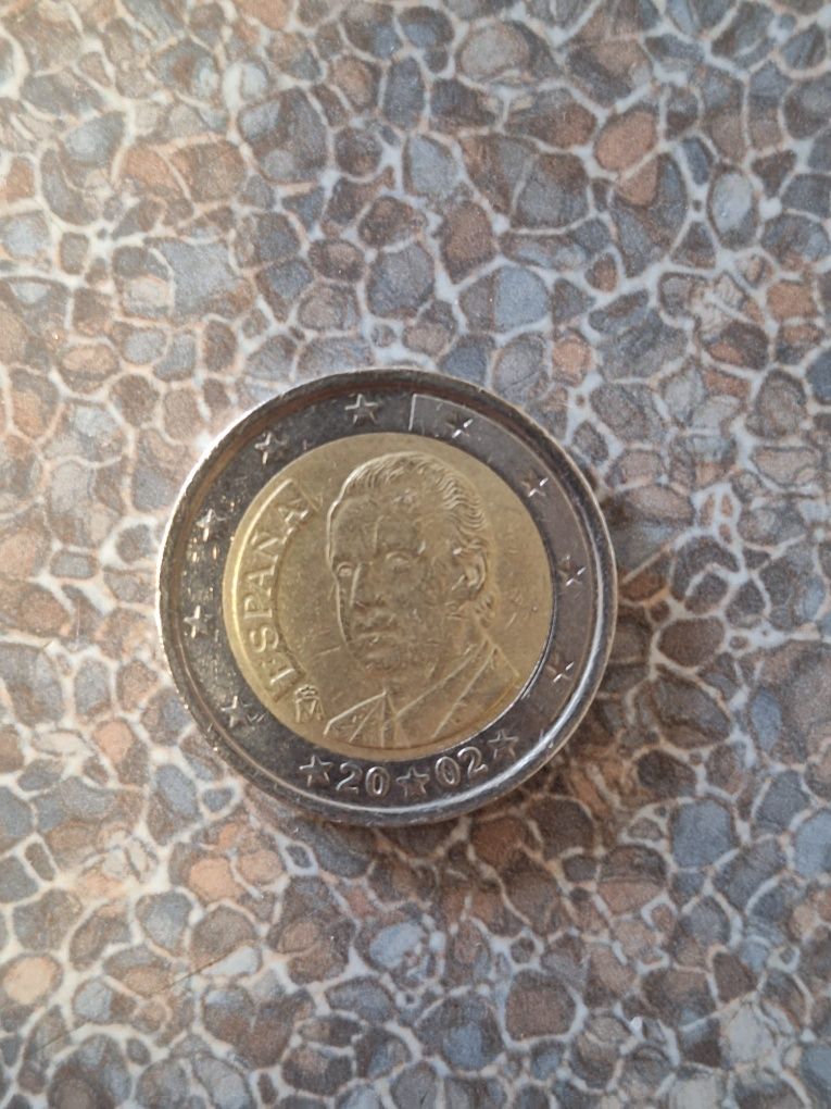Moneda 2 Euro anul 2002 Espania.  Moneda 2 Euro, 2003 Italia