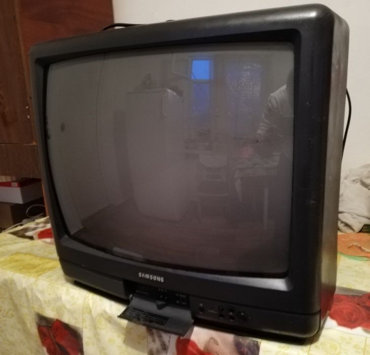 Телевизор Samsung