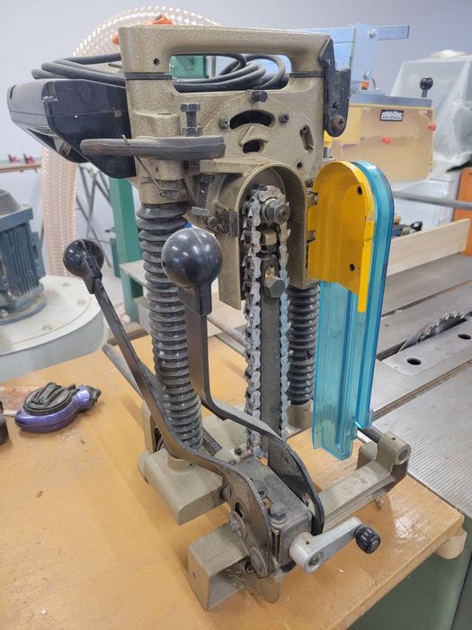 Mafell LO 65 Ec , stemuitor m3akita  7104L,strung lemn SL200