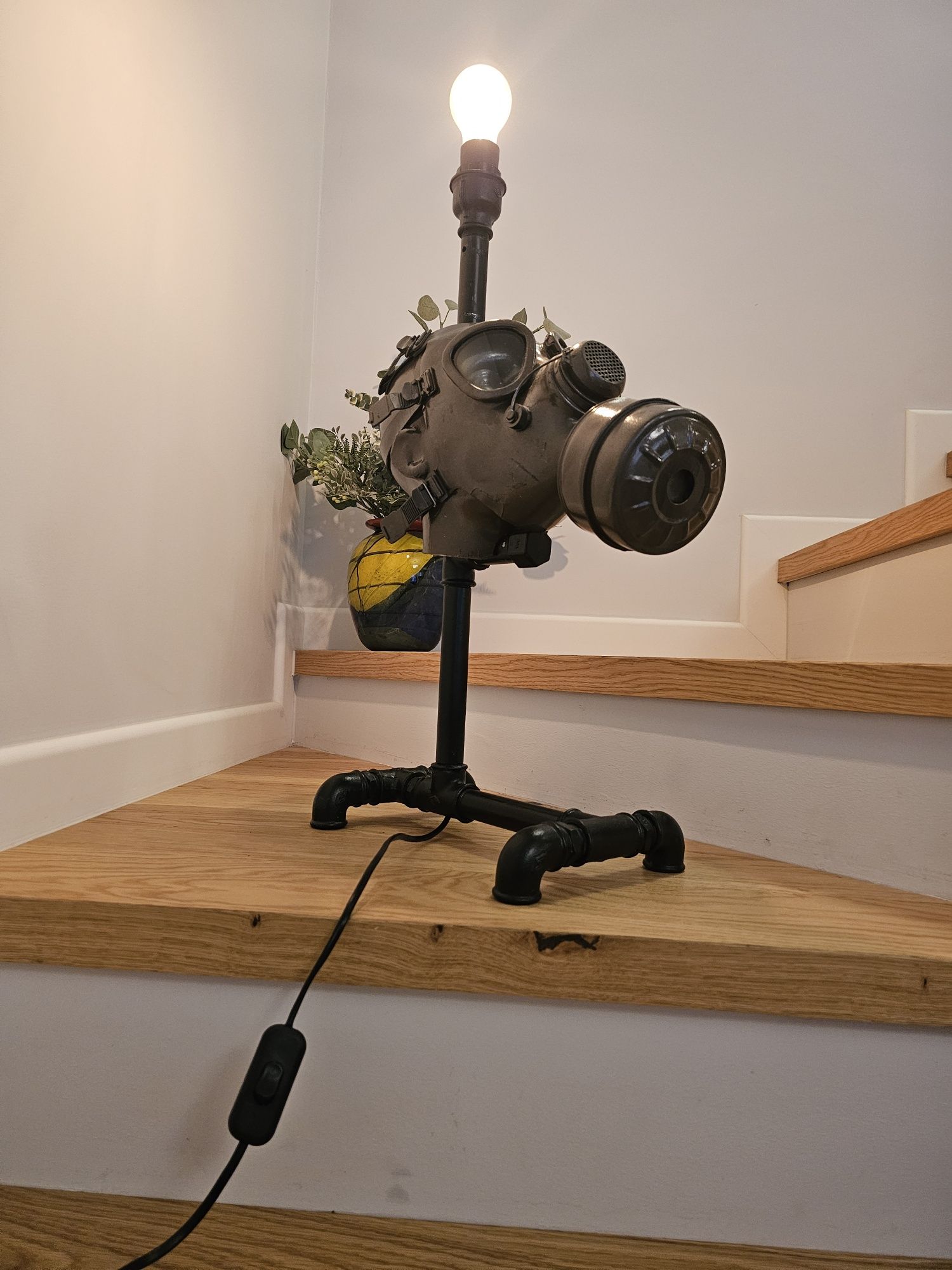 Lampa / veioza "  Military GasMask Lamp "