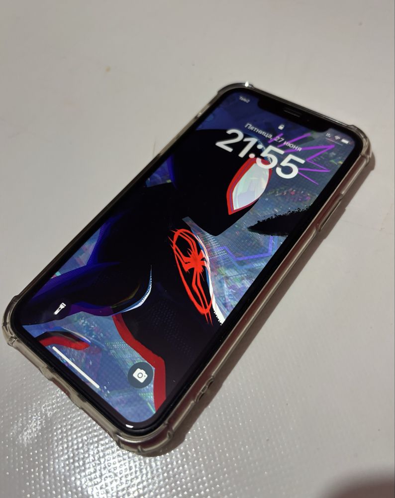 iPhone XR идеаль