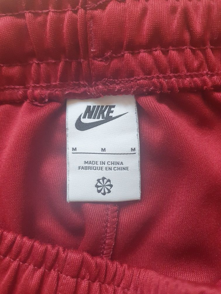 Nike долнище оригинално р. М