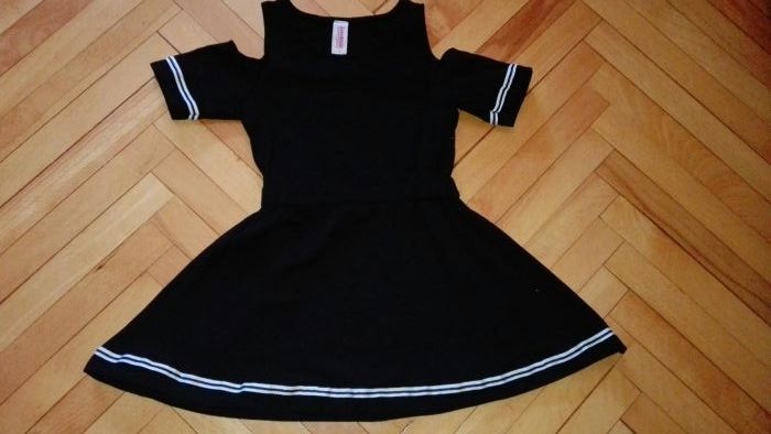 Rochie varsta 6-7 ani,purtata o data