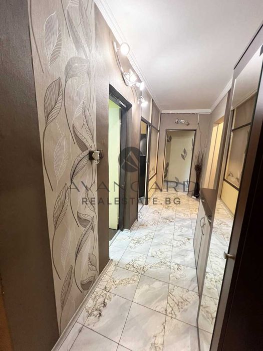 Продава се Тристаен апартамент в Пловдив, Кършияка - 90 кв.м за 1510 €/кв.м - Снимка #14