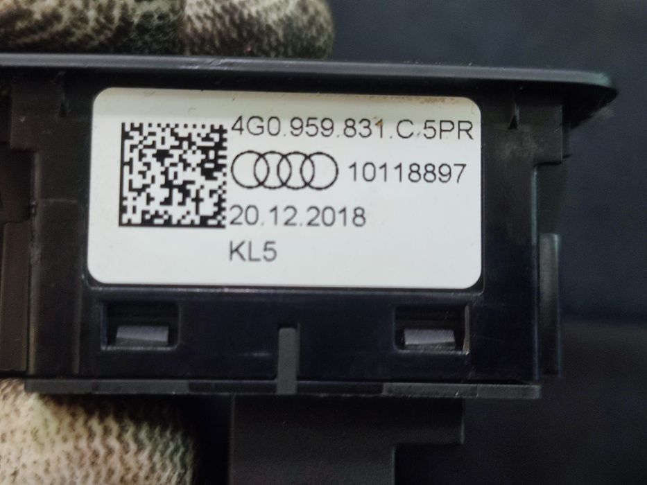 Buton portbagaj 4G0959831 Audi A6 C8 [2018 - 2020] 2.0 DKNA +hybrid