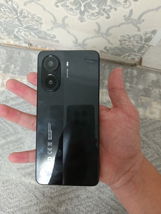 обменяю поко х7 про и поко х5 про