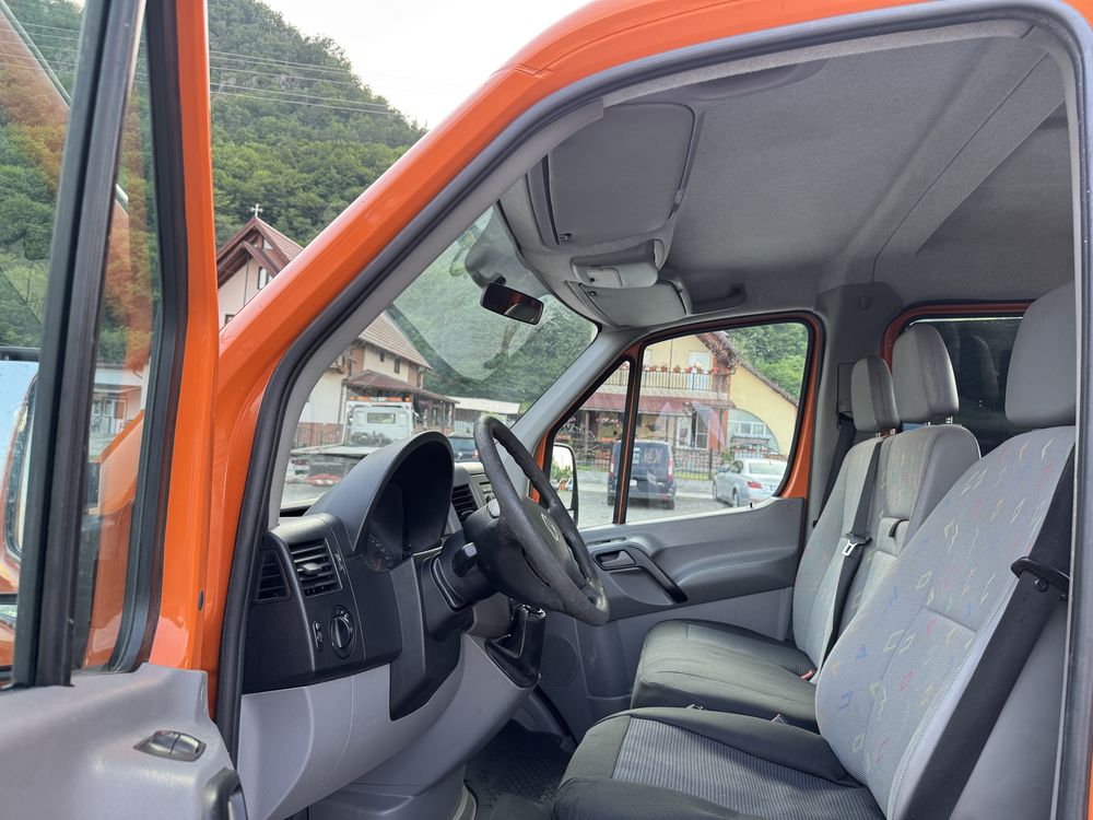 Vw Crafter/2010/2.5/136cp/3.5bena/7locuri:6+1trepte