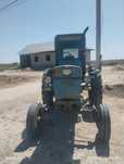 traktor sotiladi