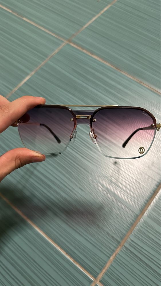 Ochelari de soare Cartier Aur Mov