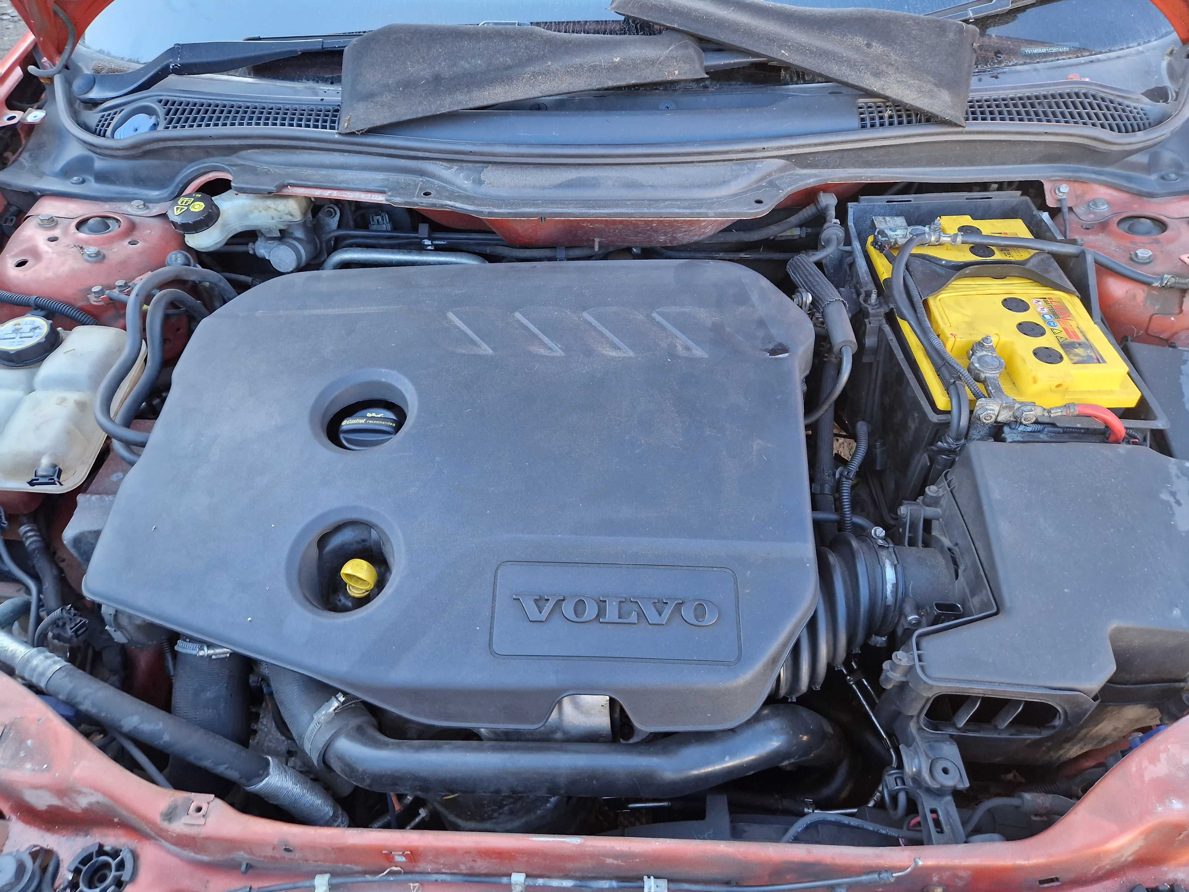 Dezmembrez volvo s40 v50