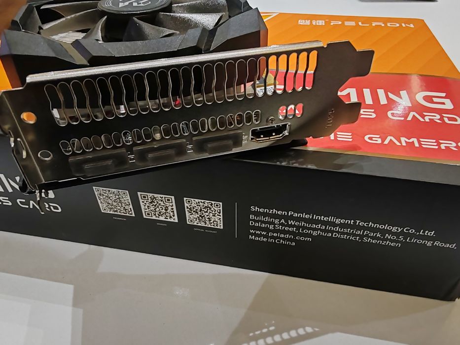 Видео карта AMD Radeon RX580 8GB