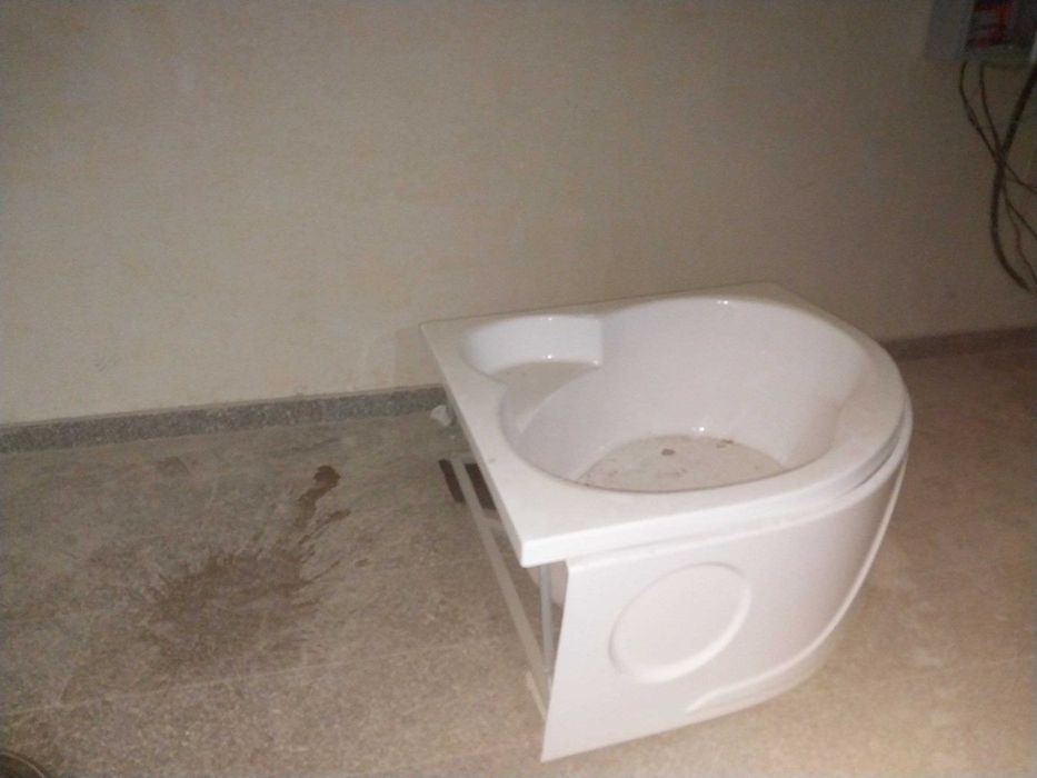 Янги яримдумалок ванна