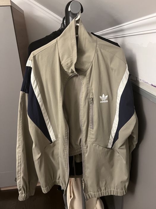 Hanorac adidas marimea xl