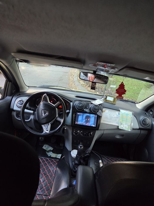 Logan mcv taxi se vinde