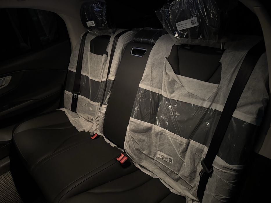 Hongqi eqm 5 FULL 505 qora