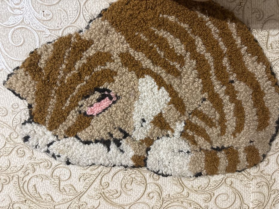 Мини Коврик для декора в виде кота)