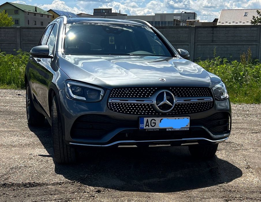 Mercedes-Benz GLC 300 / Hibrid/ Panoramic