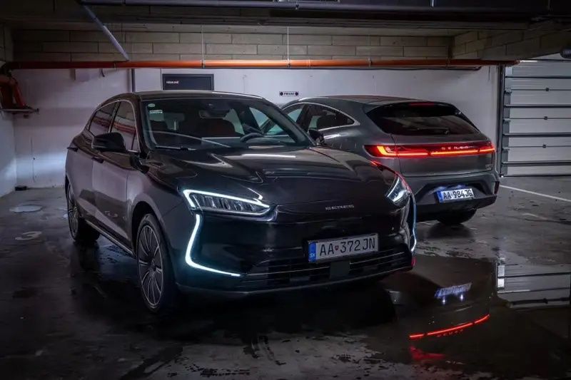 Seres 5 EV 2025 йил (AITO)