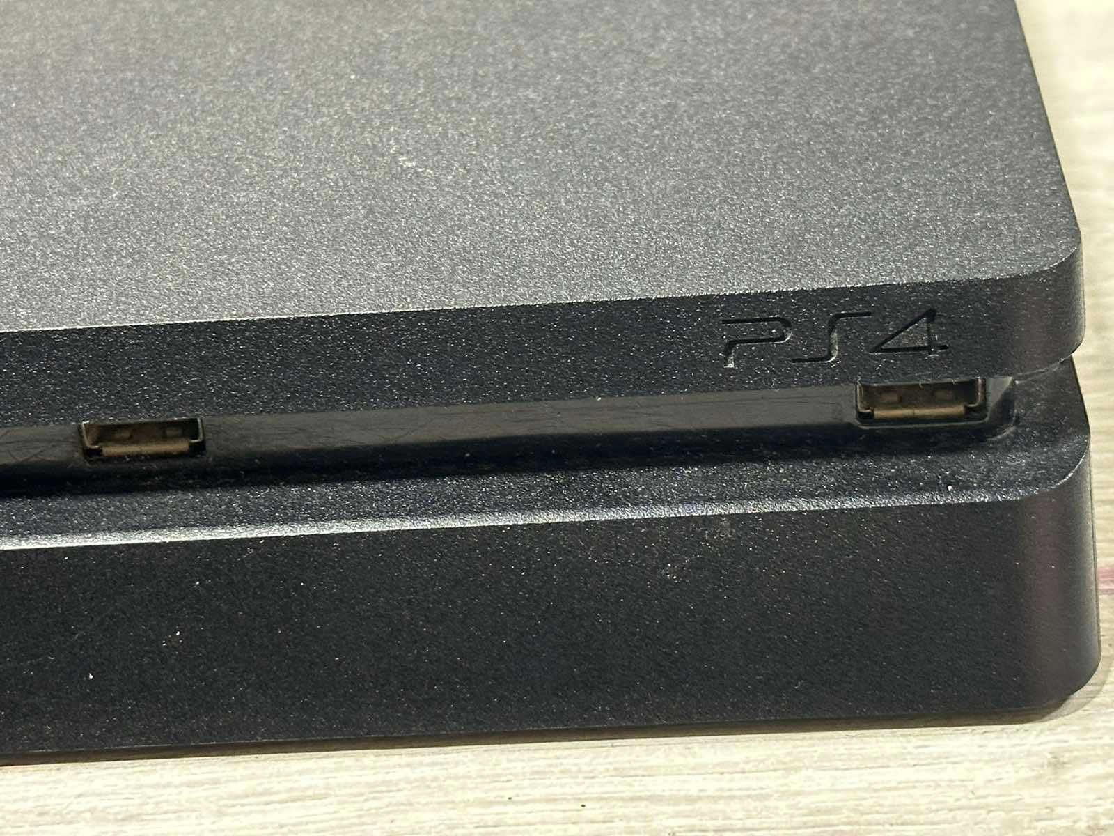 Playstation 4 500GB с 1 джойстик