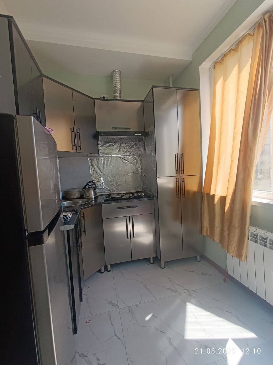 SERGELI 1 BEKAT Choshtepa Bekati yonida Kv qizlarga
Bezmakler
Bezhazay