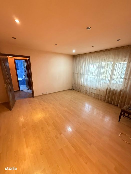 Apartament 2 camere Craiovita 55 mp 4/4 liber acoperiș tabla