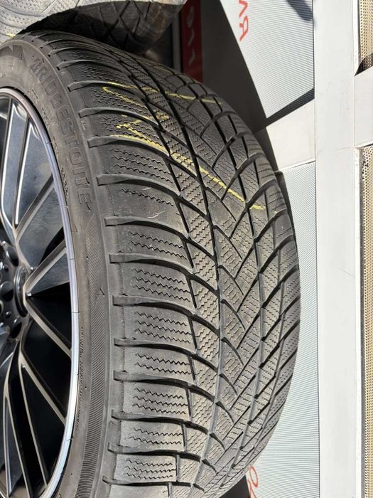 Зимни гуми Bridgestone