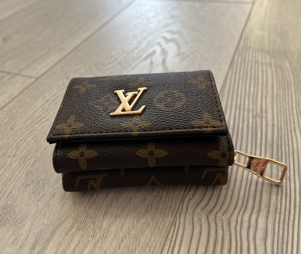 Нови дамски портмонета LV/Guess/Michael Kors