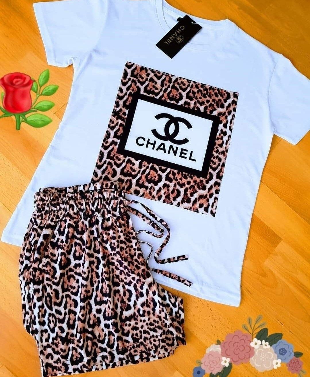 Compleu Chanel,animal print,new model/Italia