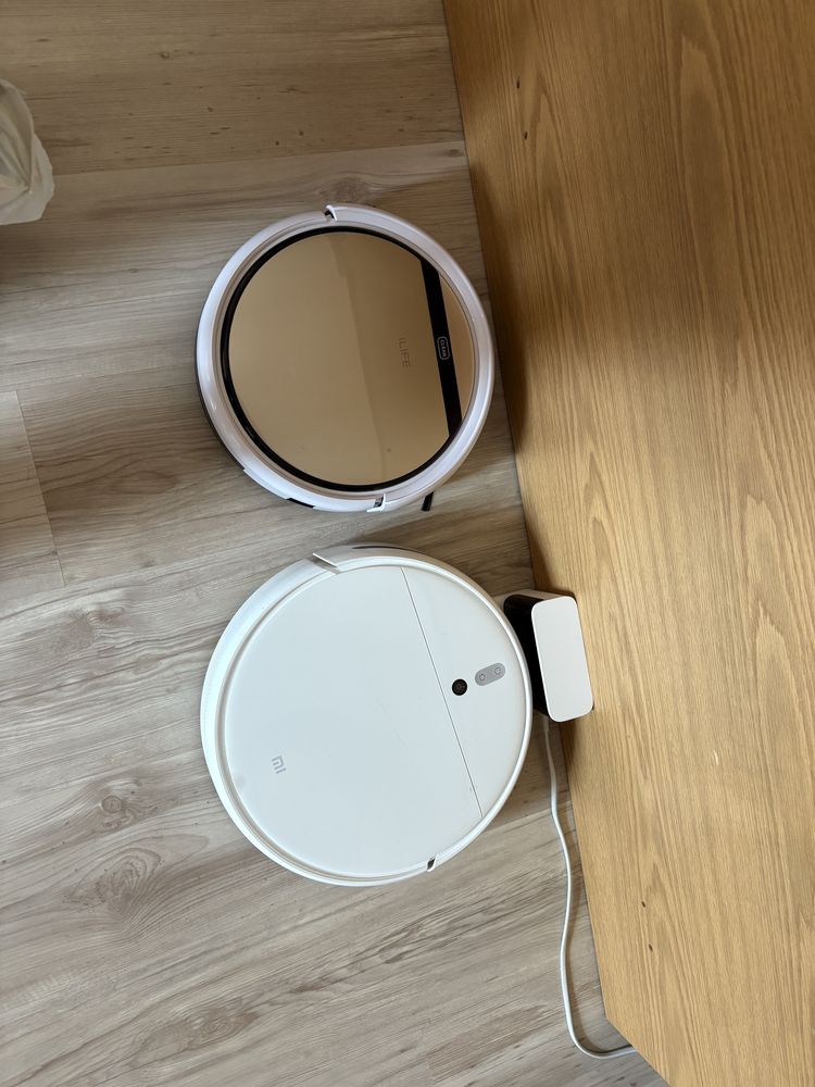 Две Прахосмукачки робот xiaomi и прахосмукачка Ifife