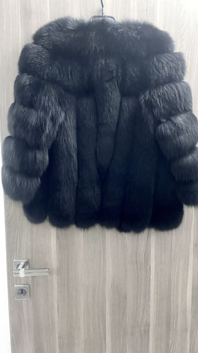 Haina dama blana naturala vulpe polara