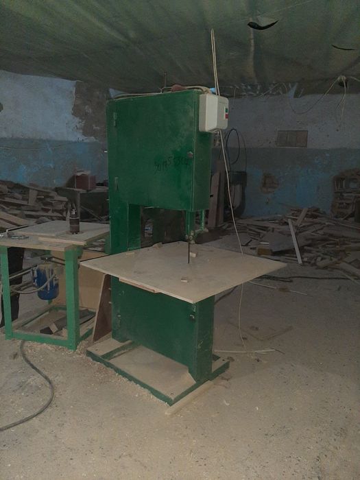 Ленточный лобзик