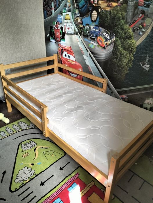 Продам детскую кровать