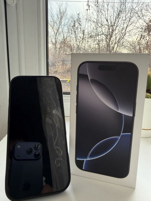 iPhone 16 pro 256 гб в идеальном состояний , батарея 94%