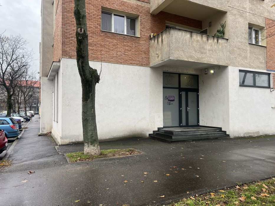 Spatii Comerciale