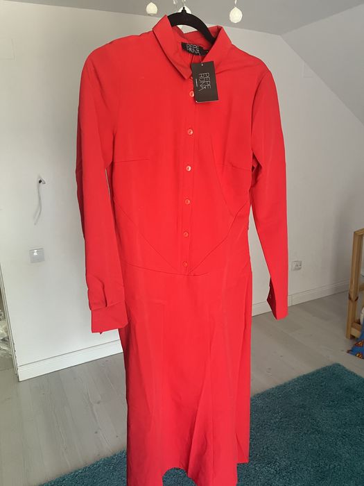 Rochie noua cu eticheta