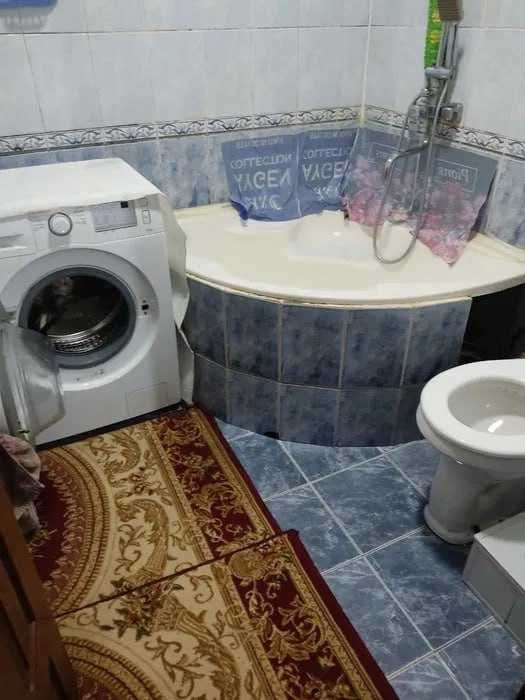 Продаётся 5-ком квартира в Сергелийском районе  у метро