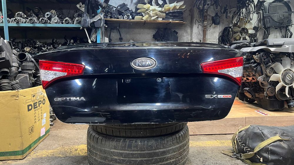Крышка багажника KIA Optima 3