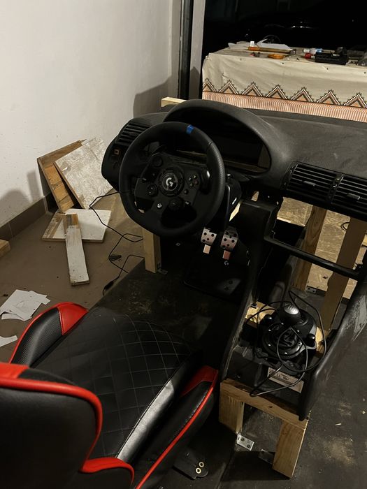 Vand Volan + Rig complet (logitech g923)