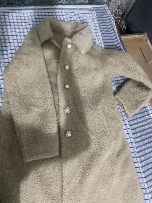 Продам тёплую женскую шубу