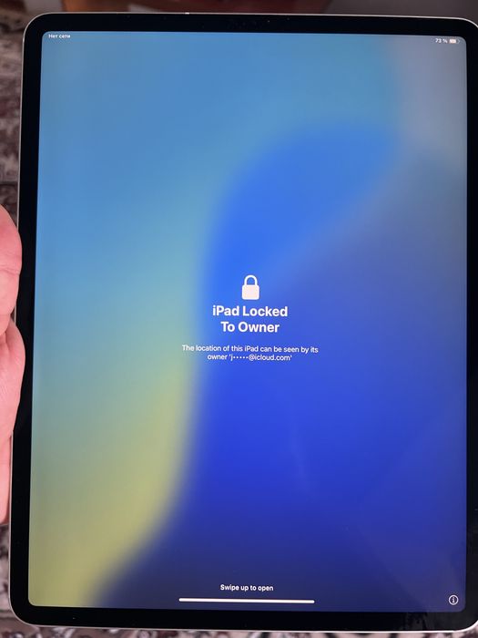 Ipad Pro 4 generation. ICLOUD. 12.9 inch
