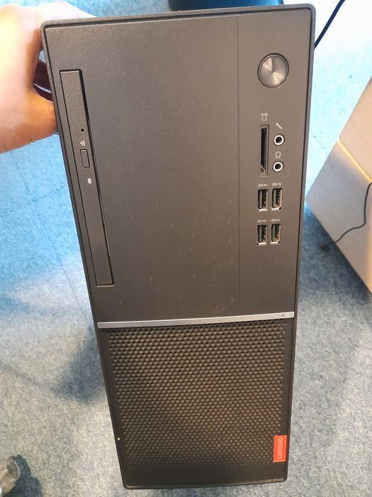 Sistem Desktop PC Lenovo V520 Tower