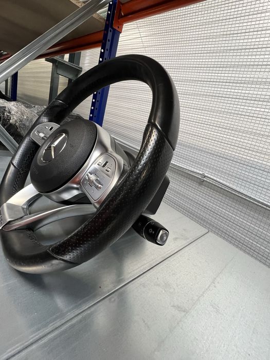 Mercedes W205 C класа AMG волан