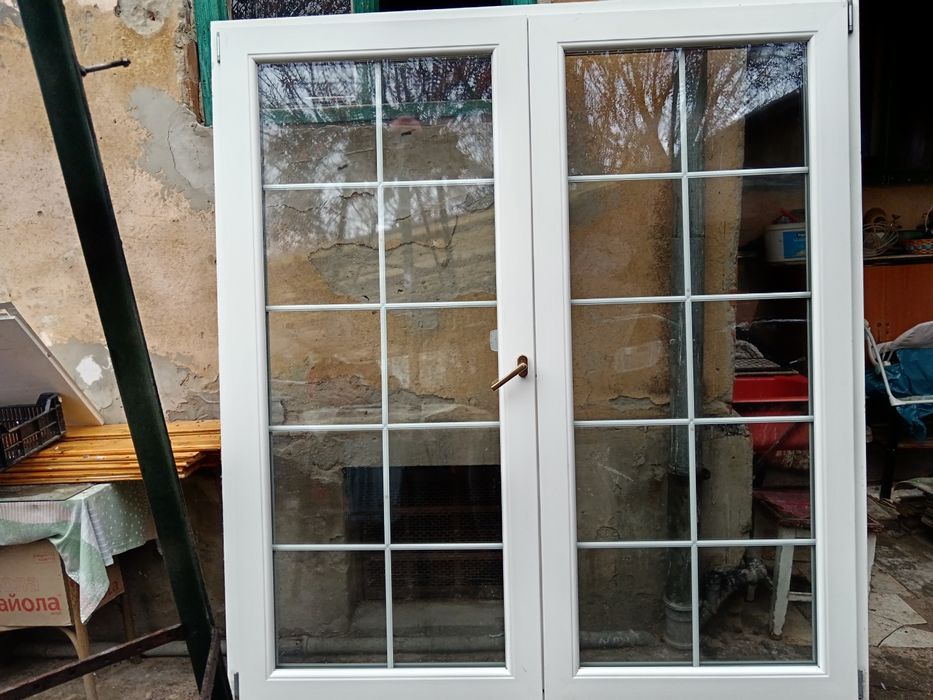 Vând termopan dublu stratificat stare buna